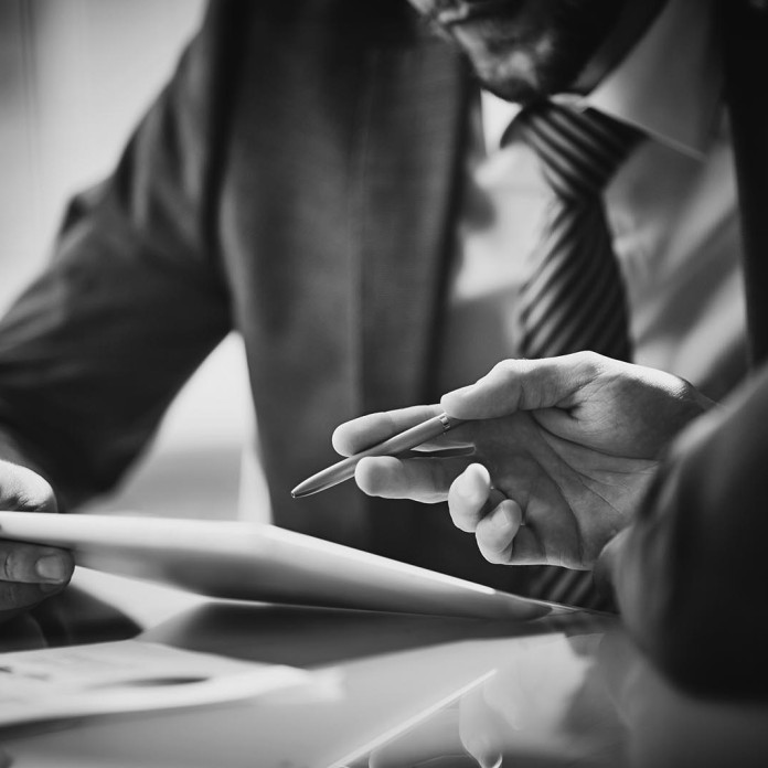 Profesionales Expertos en Consultoría de Estrategia y Operaciones de Compra Venta de Empresas